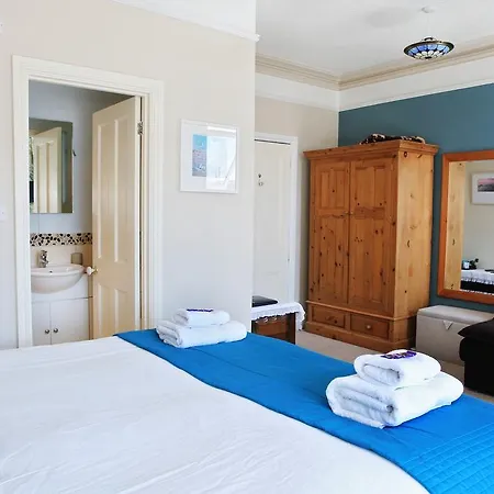 Blue Sky Bed And Breakfast-2