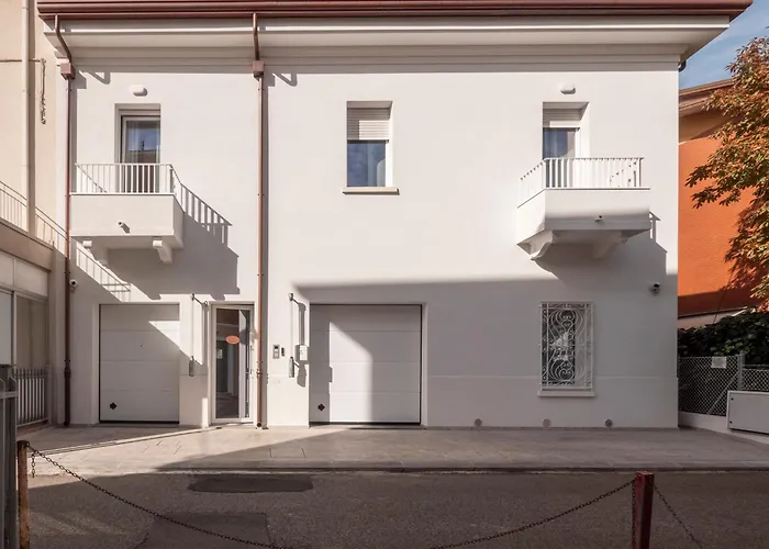 Zuara9Room RiminiBed and Breakfast